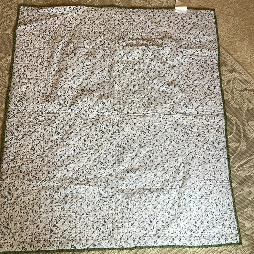 Stork Carrying New Born Baby Quilt. 42 x 48. P/A1490